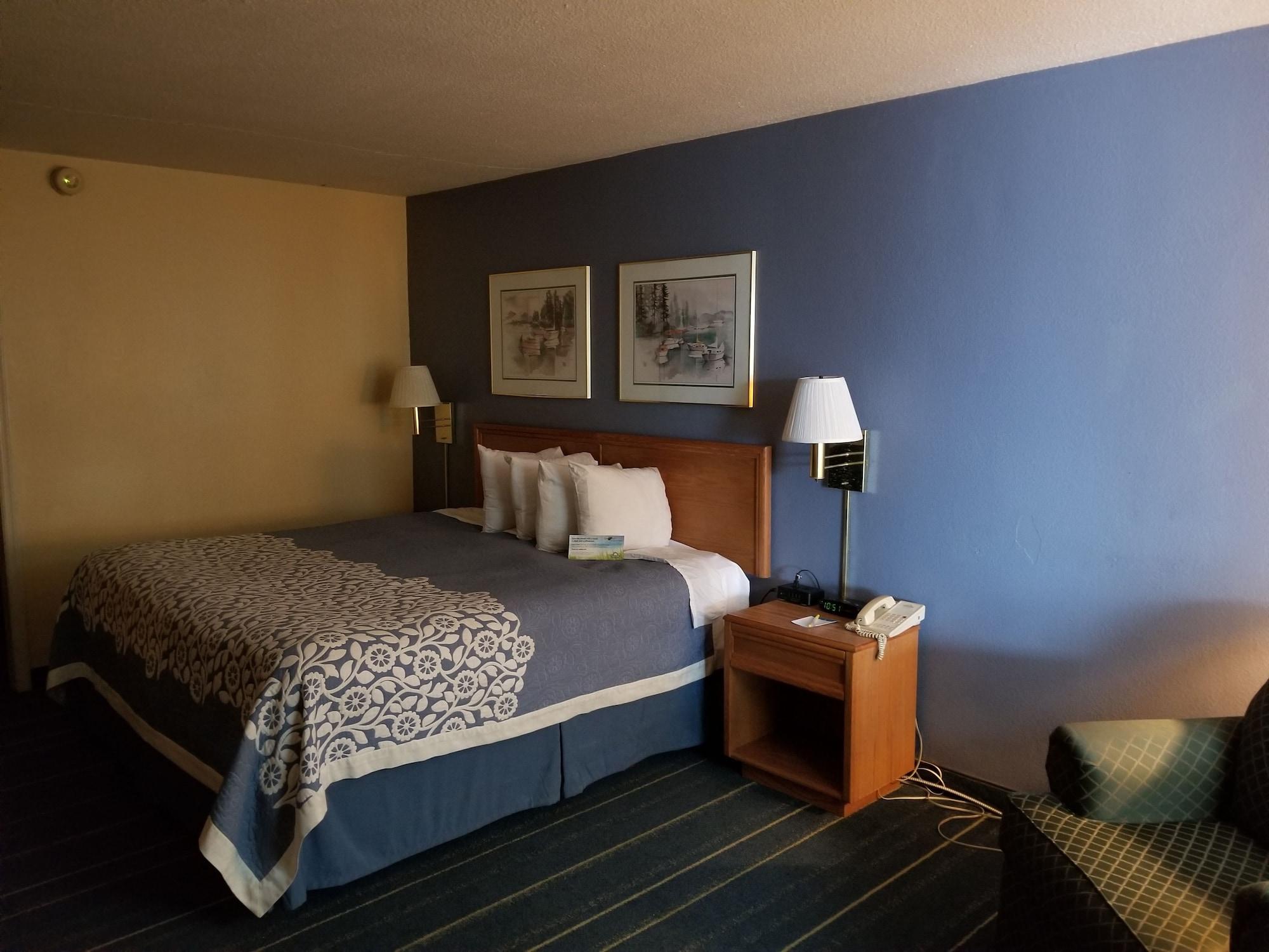 Days Inn By Wyndham South Hill Exterior foto