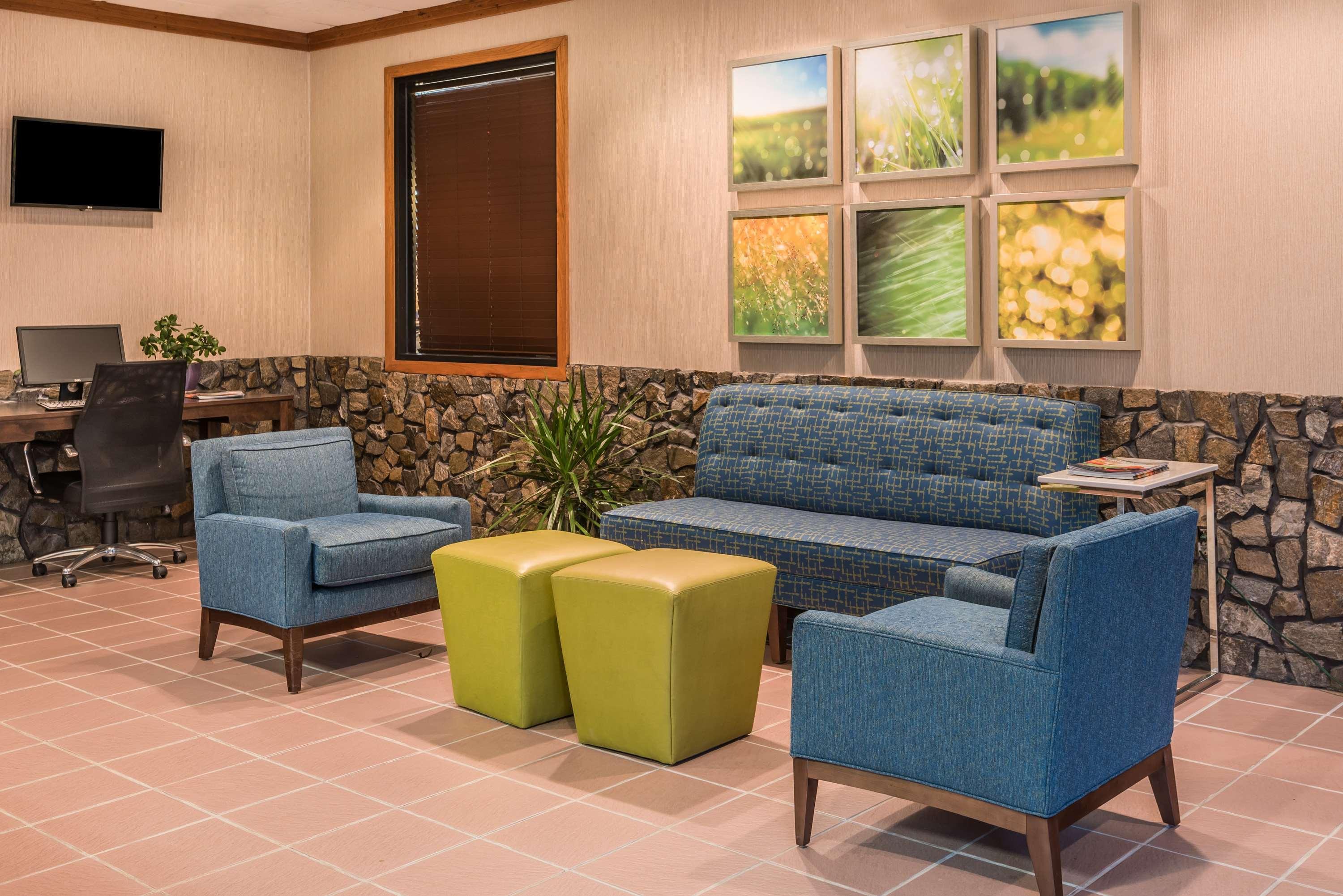Days Inn By Wyndham South Hill Exterior foto
