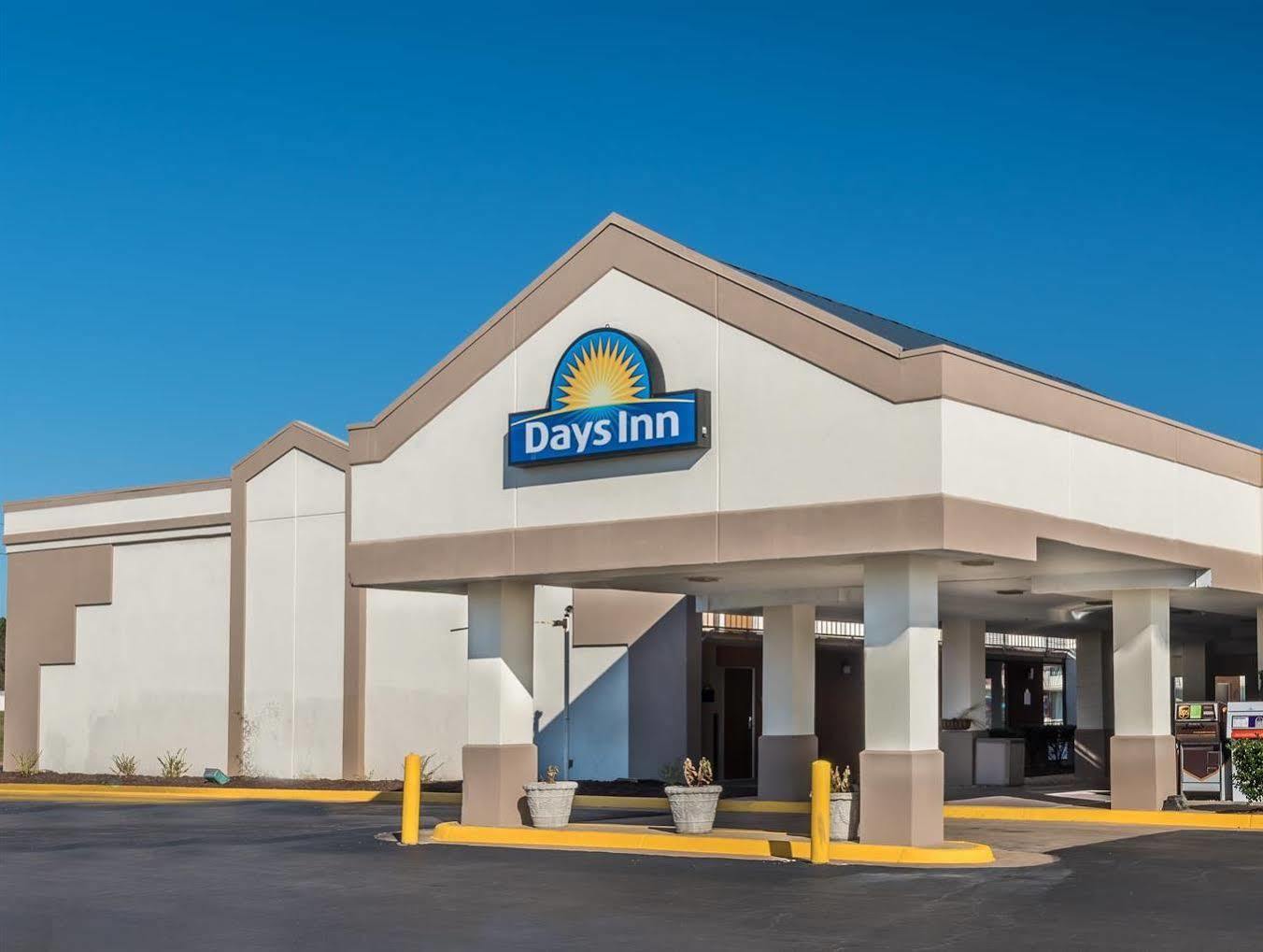 Days Inn By Wyndham South Hill Exterior foto